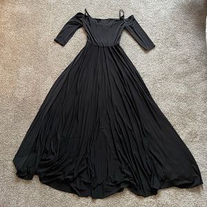 Off-The-Shoulder Maxi Dress